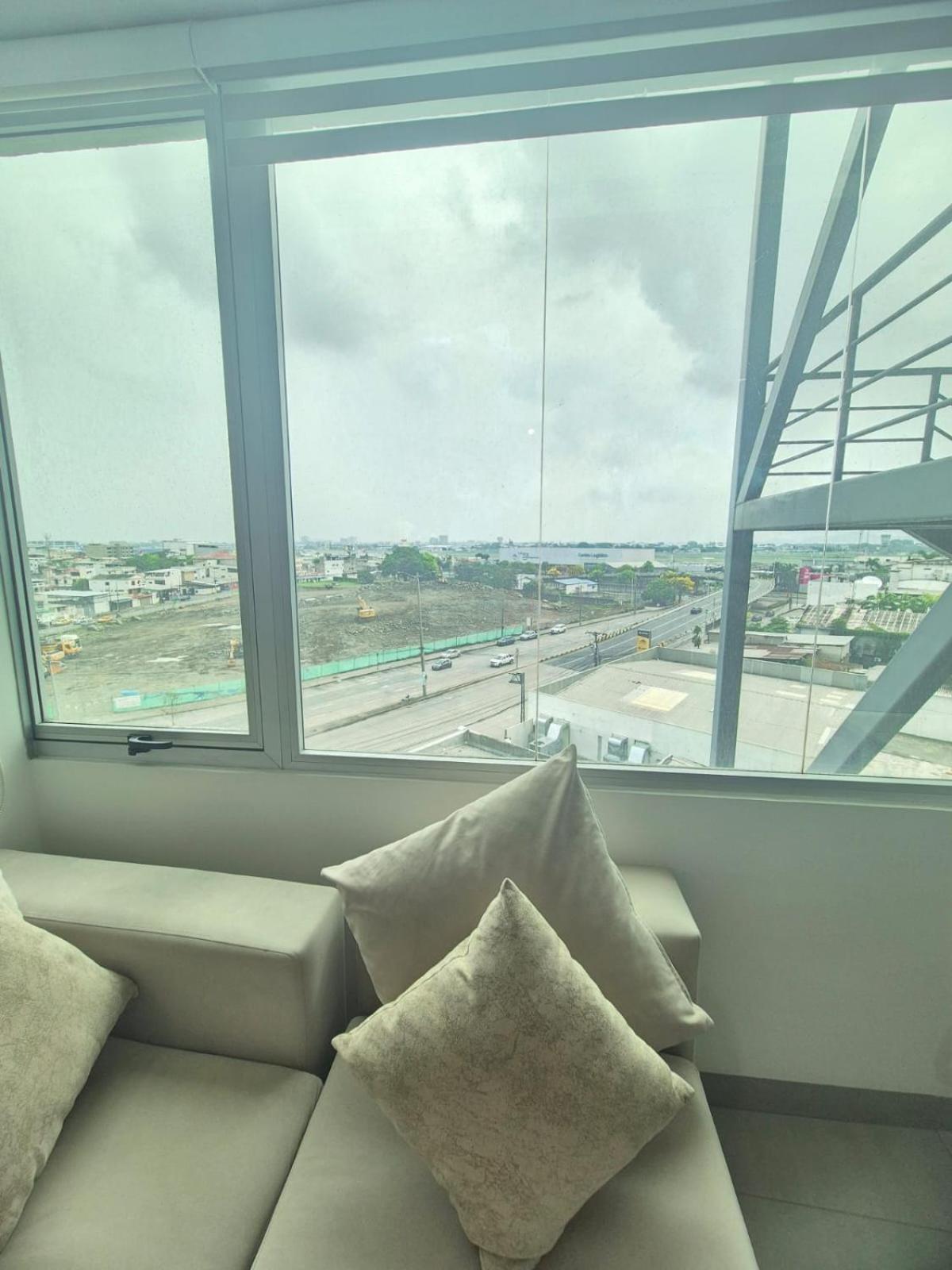 公寓 Dpto Cerca De Aeropuerto Con Piscina Y Zona De Trabajo *